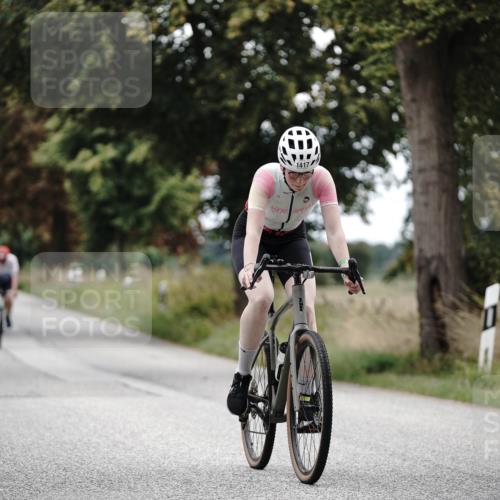 30.08.2026 - Elbe Triathlon Hamburg Michael Burmester http://msf.ph/oto/10075689 30.08.2026 11:07:52 Radfahren 907, 1287, 1325, 1354, 1386, 1417 meine-sportfotos.de