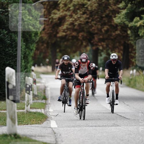 30.08.2026 - Elbe Triathlon Hamburg Michael Burmester http://msf.ph/oto/10075702 30.08.2026 11:08:06 Radfahren 1135, 1278, 1335, 1399, 1410, 1432 meine-sportfotos.de