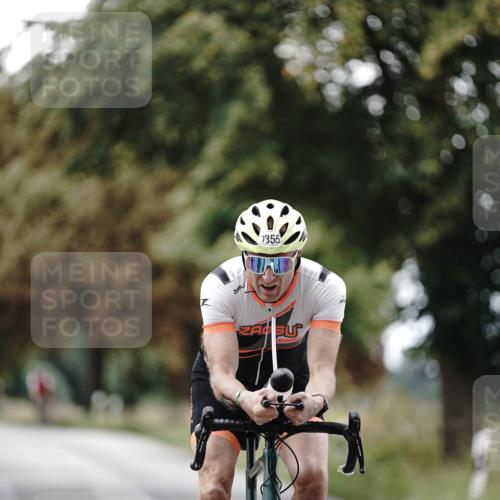 30.08.2026 - Elbe Triathlon Hamburg Michael Burmester http://msf.ph/oto/10075762 30.08.2026 11:08:58 Radfahren 1355 meine-sportfotos.de