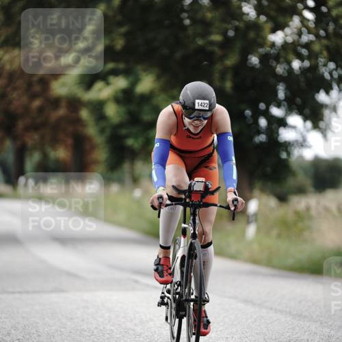 30.08.2026 - Elbe Triathlon Hamburg Michael Burmester http://msf.ph/oto/10075787 30.08.2026 11:09:23 Radfahren 982, 1299, 1422, 1441, 1446 meine-sportfotos.de