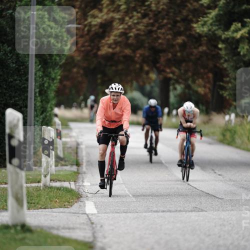 30.08.2026 - Elbe Triathlon Hamburg Michael Burmester http://msf.ph/oto/10075790 30.08.2026 11:09:27 Radfahren 982, 1326, 1446 meine-sportfotos.de