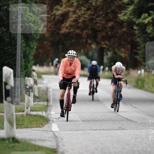 30.08.2026 - Elbe Triathlon Hamburg Michael Burmester http://msf.ph/oto/10075791 30.08.2026 11:09:27 Radfahren 982, 1326, 1446 meine-sportfotos.de