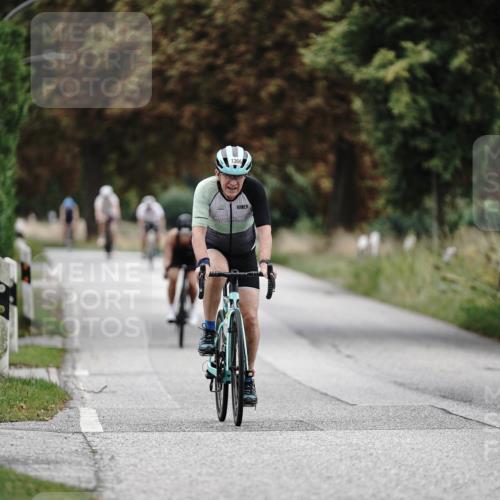 30.08.2026 - Elbe Triathlon Hamburg Michael Burmester http://msf.ph/oto/10075799 30.08.2026 11:09:40 Radfahren 1366, 1507, 1531 meine-sportfotos.de