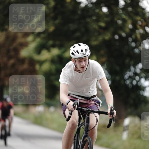 30.08.2026 - Elbe Triathlon Hamburg Michael Burmester http://msf.ph/oto/10075823 30.08.2026 11:09:52 Radfahren 1265, 1338, 1345, 1382 meine-sportfotos.de