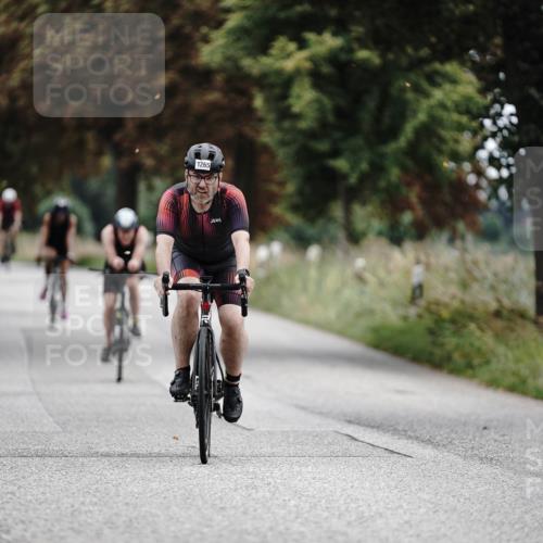 30.08.2026 - Elbe Triathlon Hamburg Michael Burmester http://msf.ph/oto/10075826 30.08.2026 11:09:54 Radfahren 1265, 1338, 1345, 1382, 1458 meine-sportfotos.de