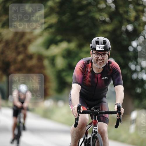 30.08.2026 - Elbe Triathlon Hamburg Michael Burmester http://msf.ph/oto/10075831 30.08.2026 11:09:55 Radfahren 1265, 1345, 1382, 1458 meine-sportfotos.de