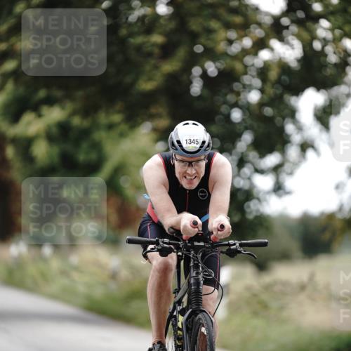 30.08.2026 - Elbe Triathlon Hamburg Michael Burmester http://msf.ph/oto/10075834 30.08.2026 11:09:57 Radfahren 1265, 1345, 1357, 1458 meine-sportfotos.de