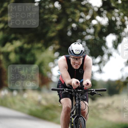 30.08.2026 - Elbe Triathlon Hamburg Michael Burmester http://msf.ph/oto/10075835 30.08.2026 11:09:57 Radfahren 1265, 1345, 1357, 1458 meine-sportfotos.de
