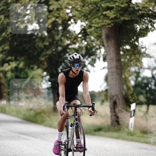 30.08.2026 - Elbe Triathlon Hamburg Michael Burmester http://msf.ph/oto/10075838 30.08.2026 11:10:00 Radfahren 1324, 1345, 1357, 1458 meine-sportfotos.de