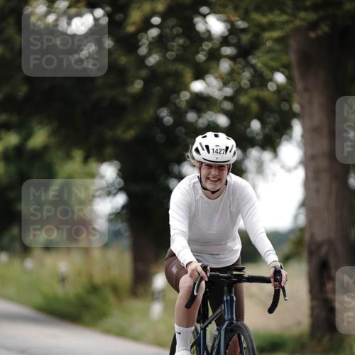 30.08.2026 - Elbe Triathlon Hamburg Michael Burmester http://msf.ph/oto/10075870 30.08.2026 11:10:38 Radfahren 1351, 1427 meine-sportfotos.de