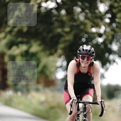 30.08.2026 - Elbe Triathlon Hamburg Michael Burmester http://msf.ph/oto/10075886 30.08.2026 11:10:50 Radfahren 1447, 1463, 1518 meine-sportfotos.de