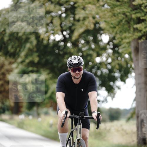 30.08.2026 - Elbe Triathlon Hamburg Michael Burmester http://msf.ph/oto/10075893 30.08.2026 11:10:58 Radfahren 1174, 1439, 1518 meine-sportfotos.de