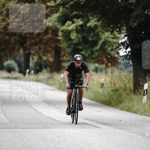30.08.2026 - Elbe Triathlon Hamburg Michael Burmester http://msf.ph/oto/10075900 30.08.2026 11:11:10 Radfahren 1238 meine-sportfotos.de
