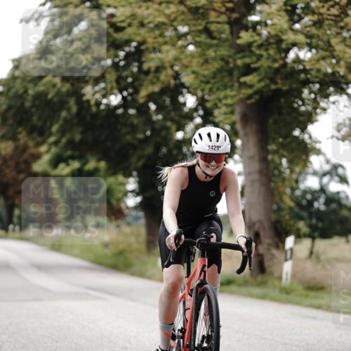 30.08.2026 - Elbe Triathlon Hamburg Michael Burmester http://msf.ph/oto/10075933 30.08.2026 11:11:59 Radfahren 1371, 1429, 1466, 1563 meine-sportfotos.de