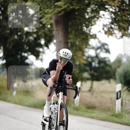 30.08.2026 - Elbe Triathlon Hamburg Michael Burmester http://msf.ph/oto/10075946 30.08.2026 11:12:18 Radfahren 1336, 1536, 1581 meine-sportfotos.de