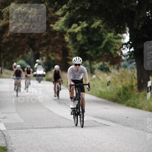 30.08.2026 - Elbe Triathlon Hamburg Michael Burmester http://msf.ph/oto/10076016 30.08.2026 11:13:17 Radfahren 1294, 1440, 1480, 1510, 1583 meine-sportfotos.de