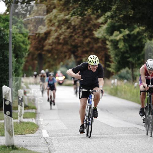 30.08.2026 - Elbe Triathlon Hamburg Michael Burmester http://msf.ph/oto/10076026 30.08.2026 11:13:25 Radfahren 1304, 1343, 1513, 1529, 1575, 1583 meine-sportfotos.de
