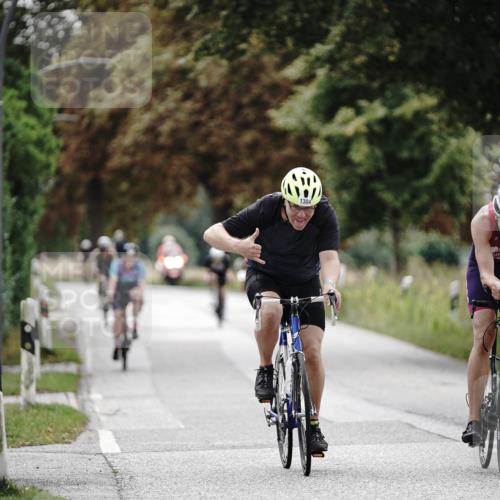 30.08.2026 - Elbe Triathlon Hamburg Michael Burmester http://msf.ph/oto/10076030 30.08.2026 11:13:26 Radfahren 1304, 1343, 1513, 1529, 1575, 1583 meine-sportfotos.de