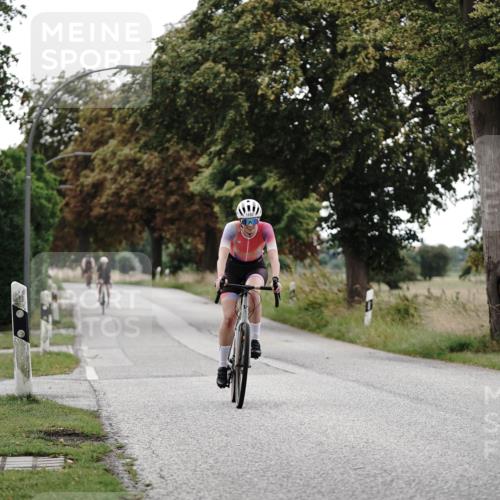 30.08.2026 - Elbe Triathlon Hamburg Michael Burmester http://msf.ph/oto/10076069 30.08.2026 11:14:07 Radfahren 1492, 1508, 1515 meine-sportfotos.de