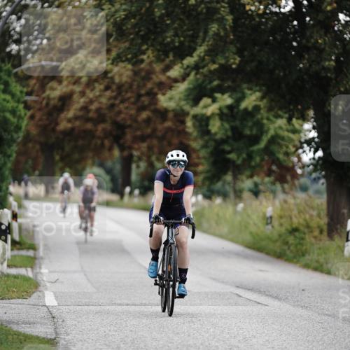 30.08.2026 - Elbe Triathlon Hamburg Michael Burmester http://msf.ph/oto/10076115 30.08.2026 11:14:45 Radfahren 804, 1408, 1449, 1497, 1538 meine-sportfotos.de