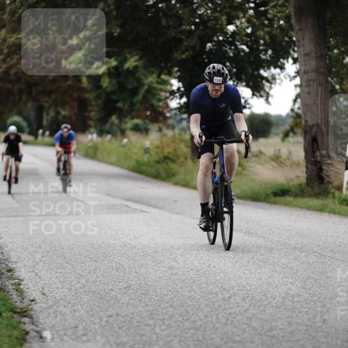 30.08.2026 - Elbe Triathlon Hamburg Michael Burmester http://msf.ph/oto/10076129 30.08.2026 11:14:57 Radfahren 1127, 1384 meine-sportfotos.de