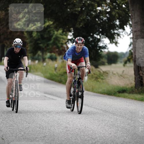 30.08.2026 - Elbe Triathlon Hamburg Michael Burmester http://msf.ph/oto/10076132 30.08.2026 11:14:59 Radfahren 1127, 1384 meine-sportfotos.de