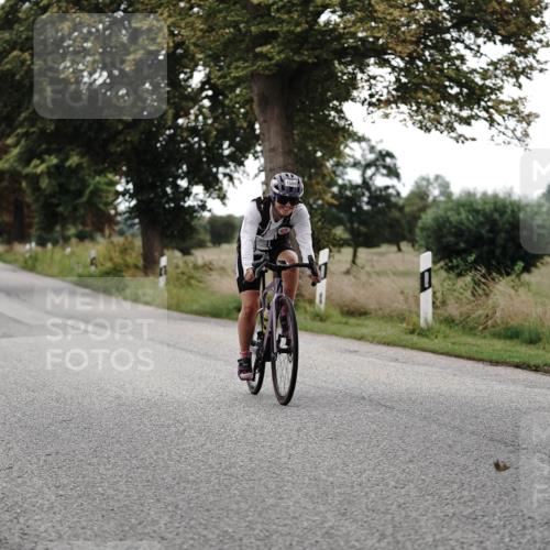 30.08.2026 - Elbe Triathlon Hamburg Michael Burmester http://msf.ph/oto/10076138 30.08.2026 11:15:11 Radfahren 1500 meine-sportfotos.de