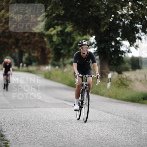 30.08.2026 - Elbe Triathlon Hamburg Michael Burmester http://msf.ph/oto/10076160 30.08.2026 11:15:41 Radfahren 1262, 1471, 1501, 1539 meine-sportfotos.de