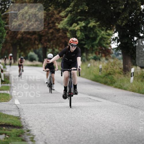30.08.2026 - Elbe Triathlon Hamburg Michael Burmester http://msf.ph/oto/10076164 30.08.2026 11:15:44 Radfahren 1445, 1471, 1501, 1539 meine-sportfotos.de