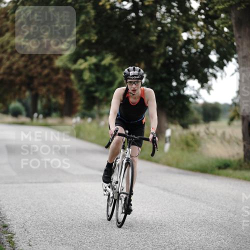 30.08.2026 - Elbe Triathlon Hamburg Michael Burmester http://msf.ph/oto/10076185 30.08.2026 11:16:00 Radfahren 1250, 1472, 1580 meine-sportfotos.de