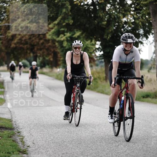 30.08.2026 - Elbe Triathlon Hamburg Michael Burmester http://msf.ph/oto/10076193 30.08.2026 11:16:15 Radfahren 835, 1281, 1475, 1490, 1522, 1547 meine-sportfotos.de