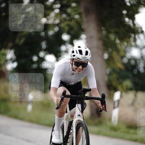 30.08.2026 - Elbe Triathlon Hamburg Michael Burmester http://msf.ph/oto/10076229 30.08.2026 11:17:13 Radfahren 888, 1415, 1421, 1574 meine-sportfotos.de