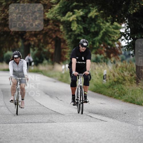 30.08.2026 - Elbe Triathlon Hamburg Michael Burmester http://msf.ph/oto/10076250 30.08.2026 11:17:30 Radfahren 1301, 1332, 1582 meine-sportfotos.de