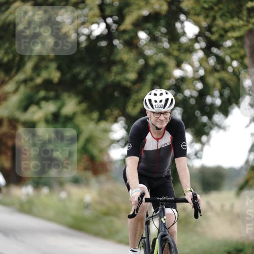 30.08.2026 - Elbe Triathlon Hamburg Michael Burmester http://msf.ph/oto/10076264 30.08.2026 11:17:35 Radfahren 1301, 1332, 1582 meine-sportfotos.de