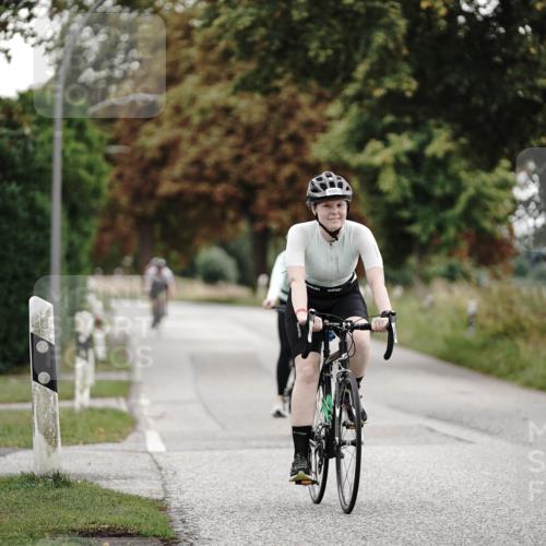 30.08.2026 - Elbe Triathlon Hamburg Michael Burmester http://msf.ph/oto/10076279 30.08.2026 11:17:55 Radfahren 1383, 1485, 1502, 1553, 1664 meine-sportfotos.de