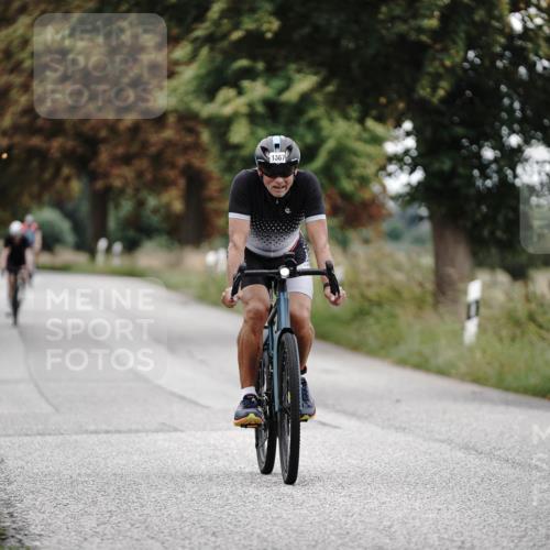30.08.2026 - Elbe Triathlon Hamburg Michael Burmester http://msf.ph/oto/10076304 30.08.2026 11:18:22 Radfahren 1331, 1367, 1499, 1504 meine-sportfotos.de