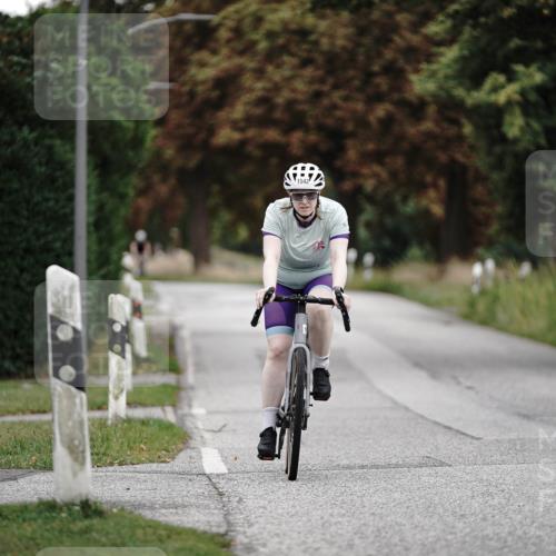 30.08.2026 - Elbe Triathlon Hamburg Michael Burmester http://msf.ph/oto/10076333 30.08.2026 11:18:46 Radfahren 1333, 1512, 1542, 1689 meine-sportfotos.de