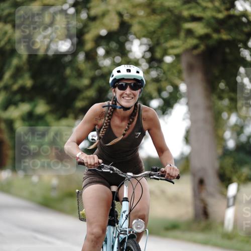 30.08.2026 - Elbe Triathlon Hamburg Michael Burmester http://msf.ph/oto/10076343 30.08.2026 11:19:17 Radfahren 1465, 1498, 1521 meine-sportfotos.de