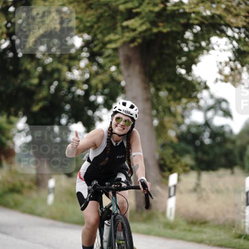 30.08.2026 - Elbe Triathlon Hamburg Michael Burmester http://msf.ph/oto/10076351 30.08.2026 11:19:21 Radfahren 1498, 1521 meine-sportfotos.de