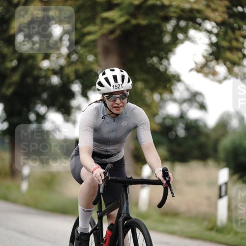 30.08.2026 - Elbe Triathlon Hamburg Michael Burmester http://msf.ph/oto/10076356 30.08.2026 11:19:25 Radfahren 1443, 1521 meine-sportfotos.de