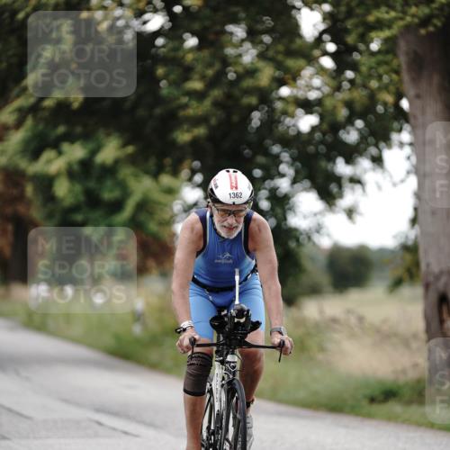 30.08.2026 - Elbe Triathlon Hamburg Michael Burmester http://msf.ph/oto/10076465 30.08.2026 11:21:04 Radfahren 1362, 1610 meine-sportfotos.de