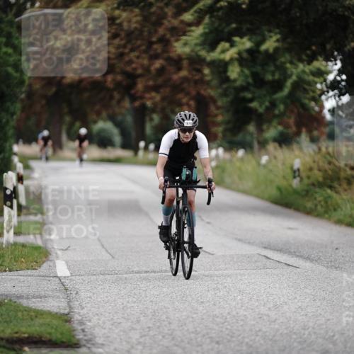 30.08.2026 - Elbe Triathlon Hamburg Michael Burmester http://msf.ph/oto/10076467 30.08.2026 11:21:05 Radfahren 1362, 1610 meine-sportfotos.de