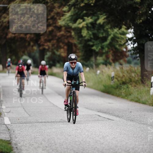 30.08.2026 - Elbe Triathlon Hamburg Michael Burmester http://msf.ph/oto/10076532 30.08.2026 11:21:53 Radfahren 1391, 1400, 1462, 1658, 1715 meine-sportfotos.de