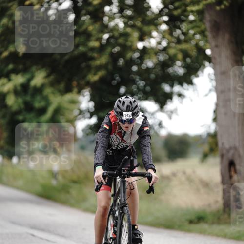 30.08.2026 - Elbe Triathlon Hamburg Michael Burmester http://msf.ph/oto/10076549 30.08.2026 11:22:02 Radfahren 801, 1391, 1423, 1596, 1633 meine-sportfotos.de