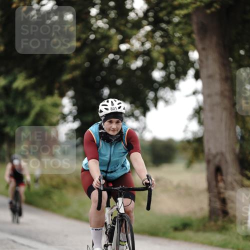 30.08.2026 - Elbe Triathlon Hamburg Michael Burmester http://msf.ph/oto/10076554 30.08.2026 11:22:05 Radfahren 801, 1423, 1596, 1633 meine-sportfotos.de