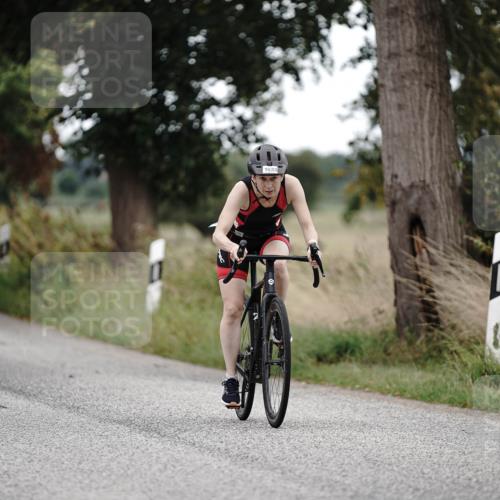 30.08.2026 - Elbe Triathlon Hamburg Michael Burmester http://msf.ph/oto/10076558 30.08.2026 11:22:07 Radfahren 801, 1596, 1633 meine-sportfotos.de