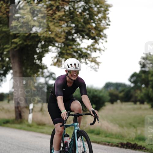 30.08.2026 - Elbe Triathlon Hamburg Michael Burmester http://msf.ph/oto/10076573 30.08.2026 11:22:23 Radfahren 1387, 1578 meine-sportfotos.de