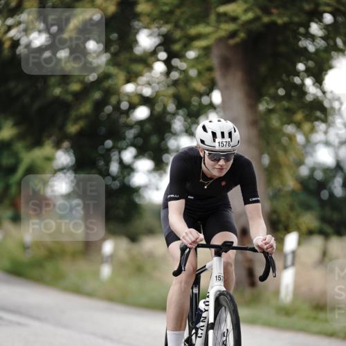 30.08.2026 - Elbe Triathlon Hamburg Michael Burmester http://msf.ph/oto/10076580 30.08.2026 11:22:30 Radfahren 1578 meine-sportfotos.de