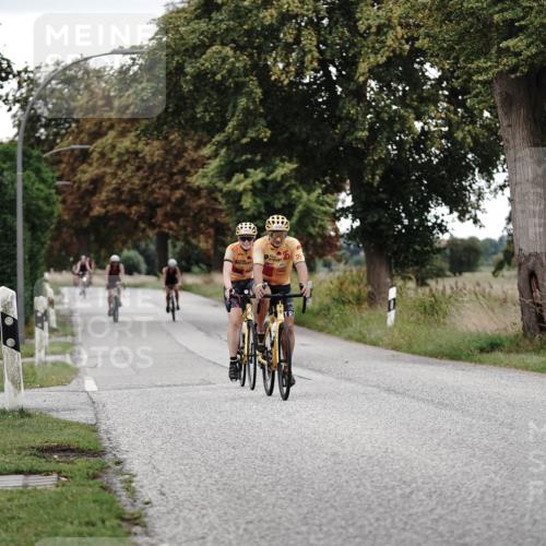 30.08.2026 - Elbe Triathlon Hamburg Michael Burmester http://msf.ph/oto/10076592 30.08.2026 11:22:47 Radfahren 1424, 1585, 1593 meine-sportfotos.de