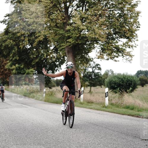 30.08.2026 - Elbe Triathlon Hamburg Michael Burmester http://msf.ph/oto/10076625 30.08.2026 11:23:07 Radfahren 1516, 1678 meine-sportfotos.de